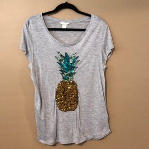 H&M pineapple graphic tee